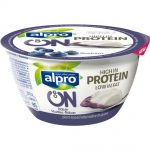 Mattips: Nya mjölk- och laktosfria alternativ ifrån Alpro i form av havre-mandel dryck och kvarg alternativ med blåbärsmak