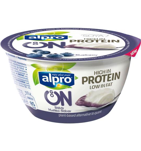 Mattips: Nya mjölk- och laktosfria alternativ ifrån Alpro i form av havre-mandel dryck och kvarg alternativ med blåbärsmak